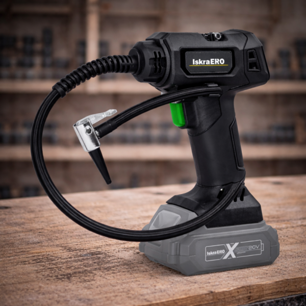 ISKRA ERO Акумулаторски воздушен компресор IEX-AC200 – 20V, 120 psi (8,2 bar), LCD, LED, 12V авто адаптер