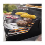 Weber Spirit® E-425 – Моќна 4-горилнична Плинска Скара со Sear Zone - Image 3