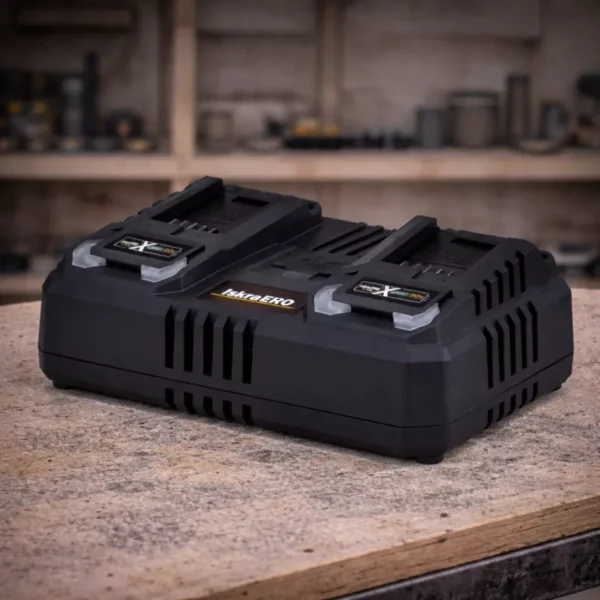 ISKRA ERO Двоен брз полнач за Li-ion батерии IEX-DFC-2020 – 2×4,5A + USB-A/USB-C